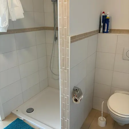 Schoene Einliegerwohnung Mit Stellplatz