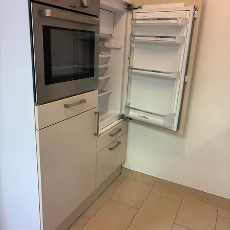 Schoene Einliegerwohnung Mit Stellplatz Apartamento Wurtzburgo