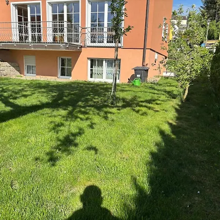 Schöne Einliegerwohnung Mit Stellplatz Würzburg