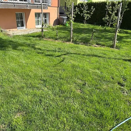 Schoene Einliegerwohnung Mit Stellplatz * וירצבורג